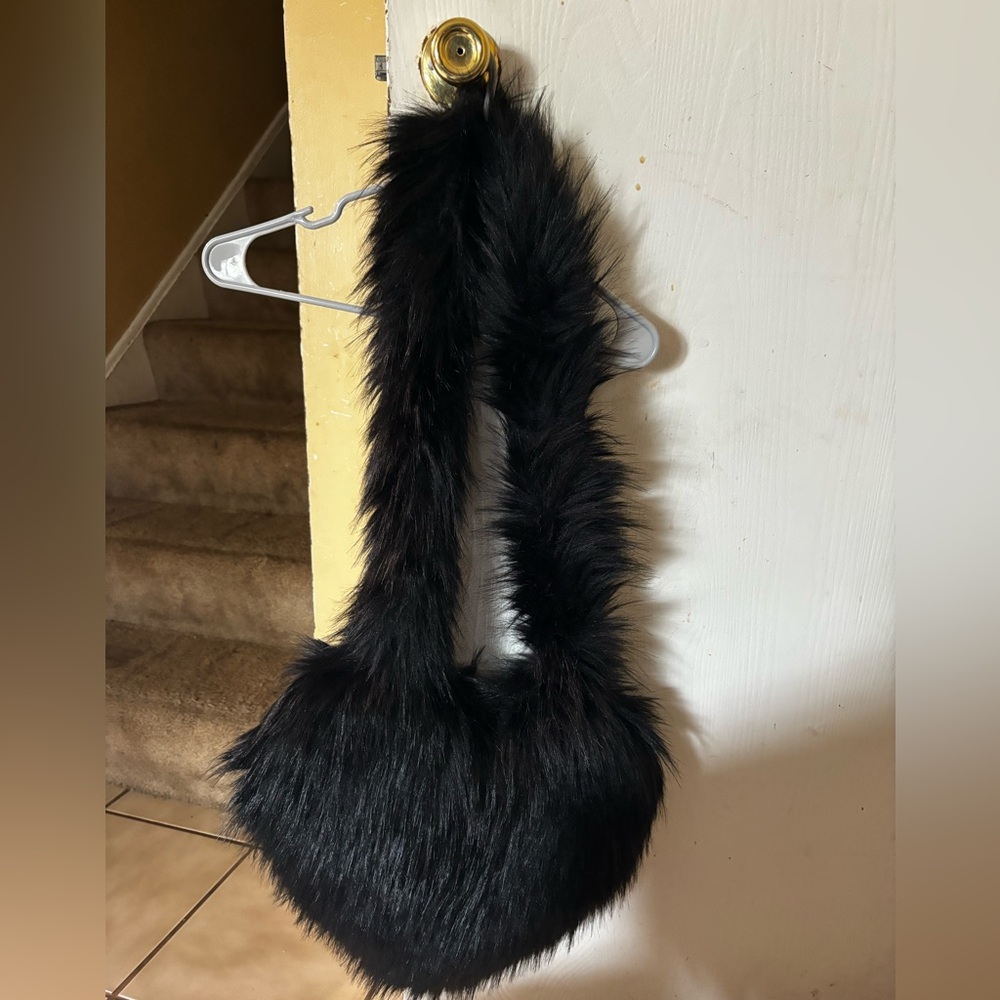 Black large furry heart purse